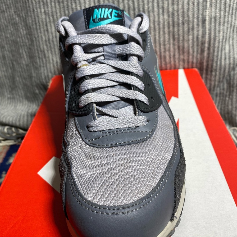 NIKE AIR MAX 90 - Picture 3 of 8